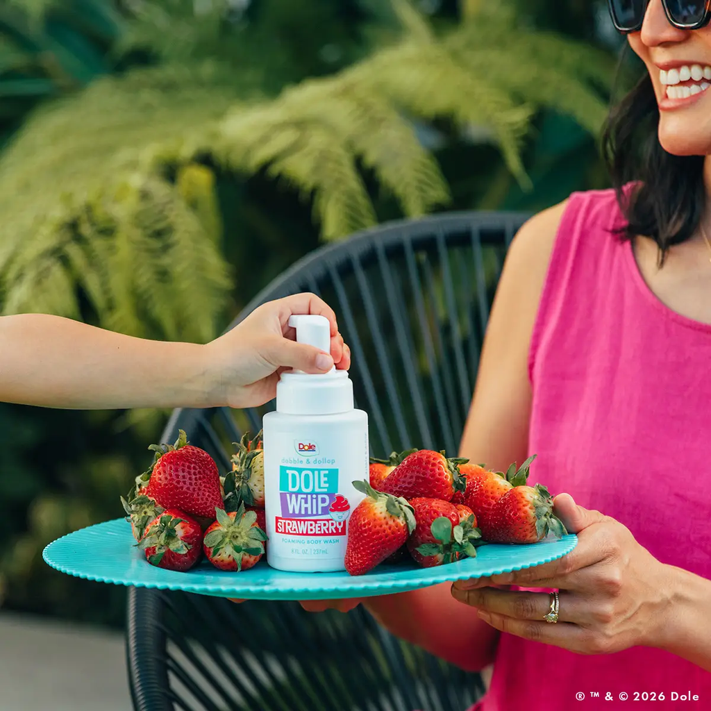 Dabble & Dollop Dole Whip® Strawberry Foaming Body Wash🍓